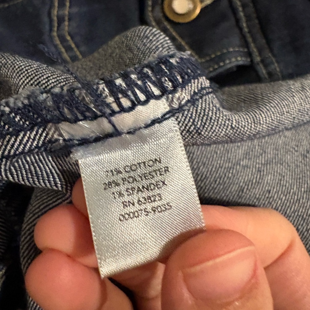 Women’s Christopher & Banks denim vest - Picture 5 of 6